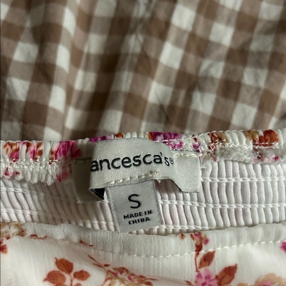 Francesca’s Pink Floral Mini Skirt - Picture 2 of 3